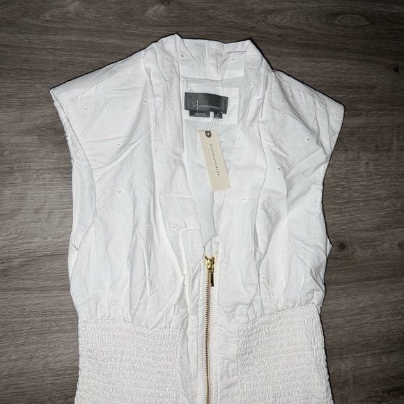 The Tommie Cap Sleeve Smocked Front Zip Shirt Dress Eyelet trim edition - Picture 9 of 13